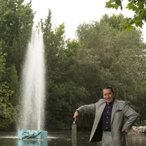 Jools_holland_launches_new_tiffany_fountain_in_st_james_s_park_square